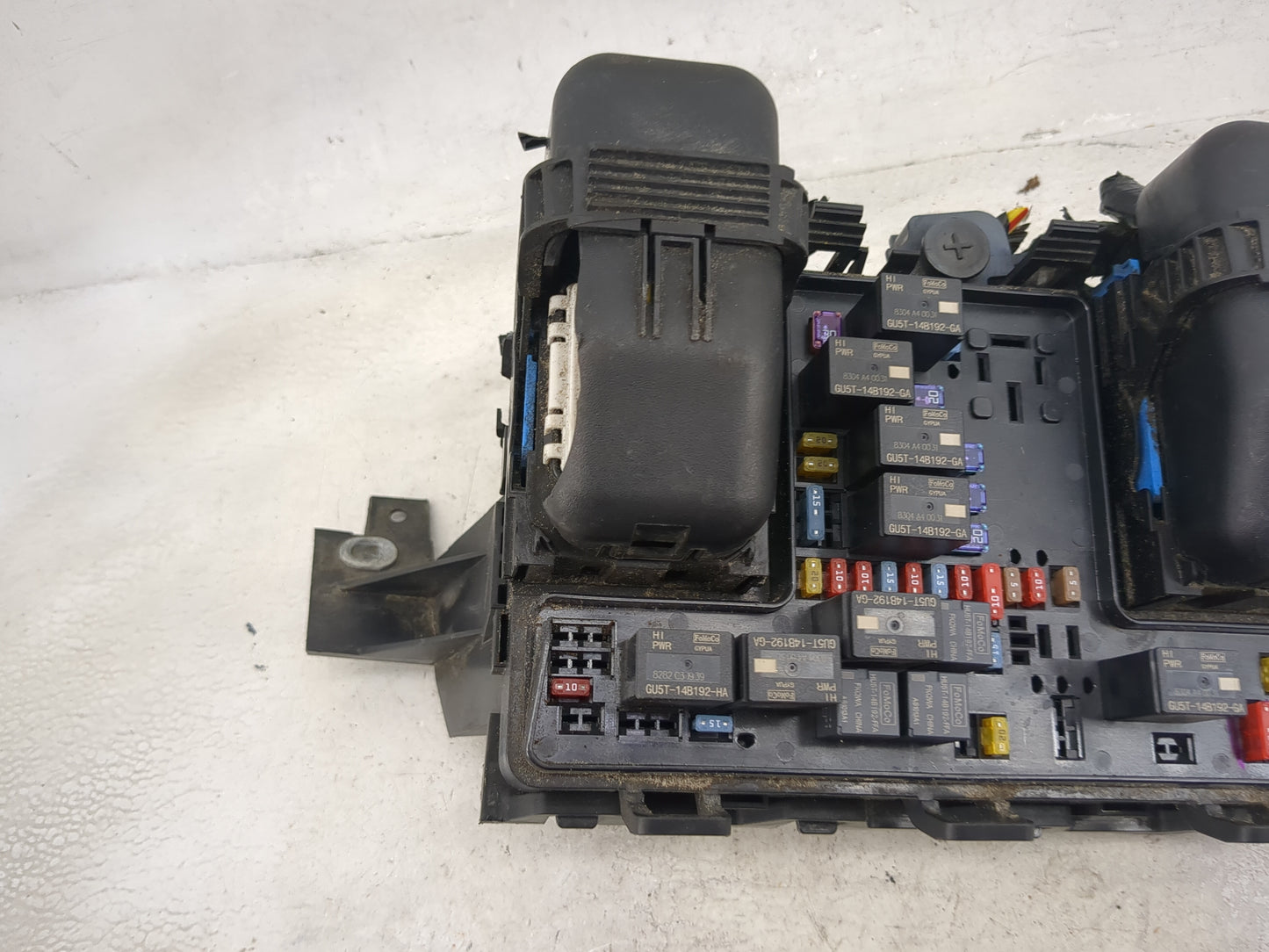 2019-2020 Ford Edge Fusebox Fuse Box Panel Relay Module P/N:GJ5T-14B192-GA GJ5T-14B192-HA Fits Fits 2019 2020 OEM Used Auto 