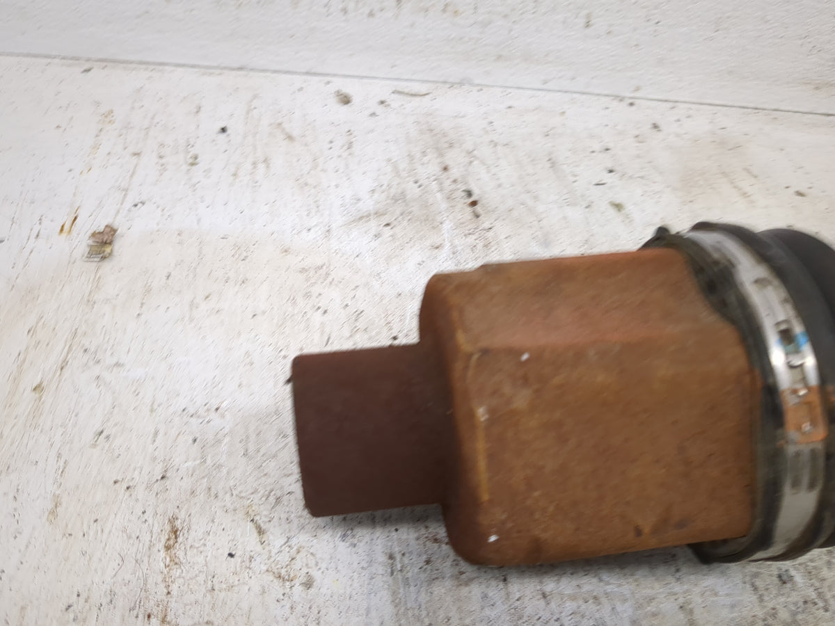 2019-2020 Ford Edge Axle Shaft Front Passenger Cv C/v 1521022 - Oemusedautoparts1.com
