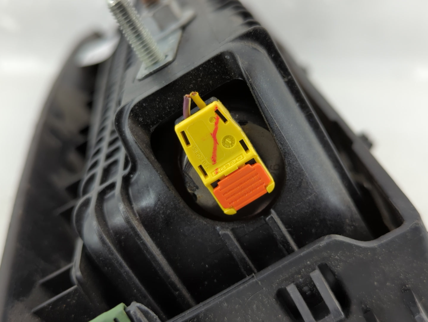 2015-2020 Ford Edge Air Bag Driver Left Steering Wheel Mounted - Oemusedautoparts1.com