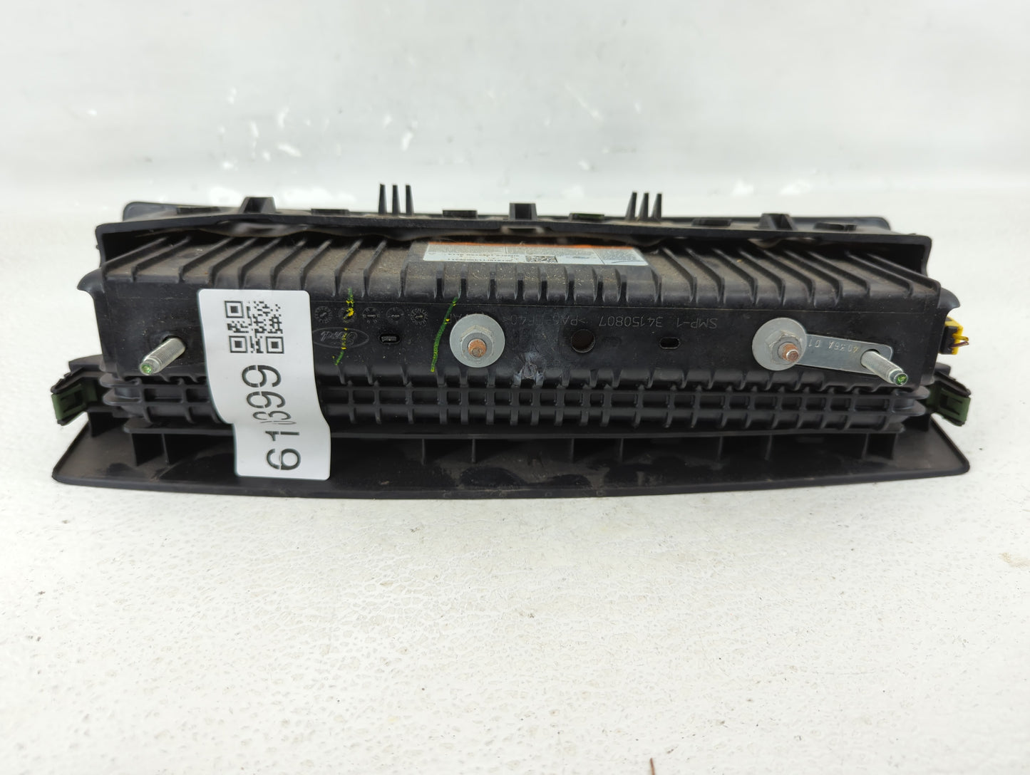 2015-2020 Ford Edge Air Bag Driver Left Steering Wheel Mounted - Oemusedautoparts1.com