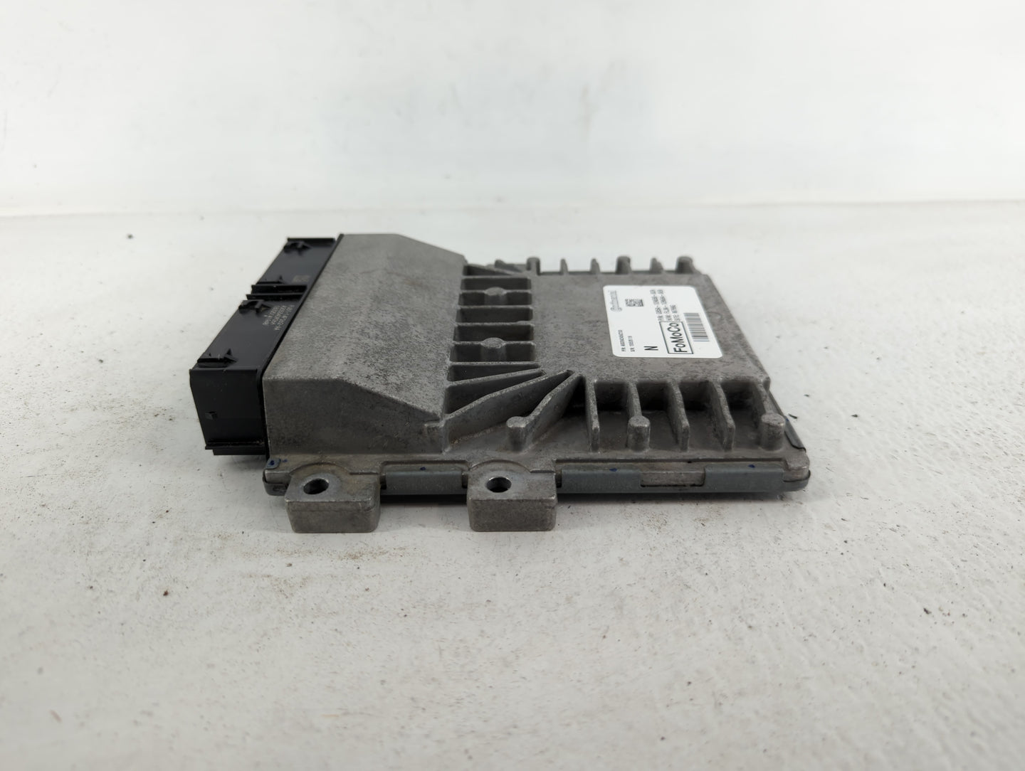 2015-2018 Ford Edge PCM Engine Control Computer ECU ECM PCU OEM P/N:A6SXW2456DT00 G2GA-12A650-BZA Fits OEM Used Auto Parts -