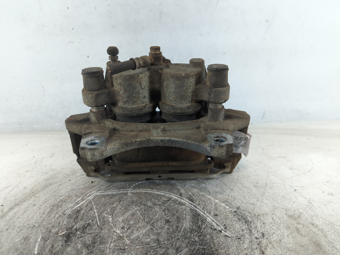 2015-2020 Ford Edge Front Passenger Right Brake Caliper - Oemusedautoparts1.com