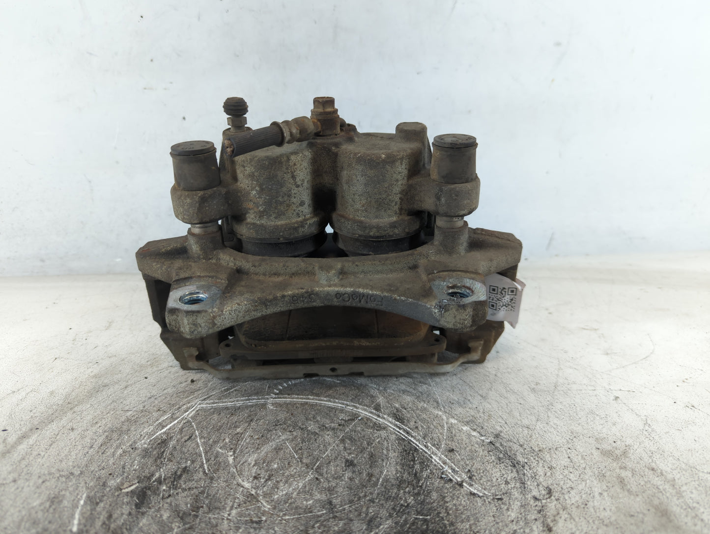 2015-2020 Ford Edge Front Passenger Right Brake Caliper - Oemusedautoparts1.com