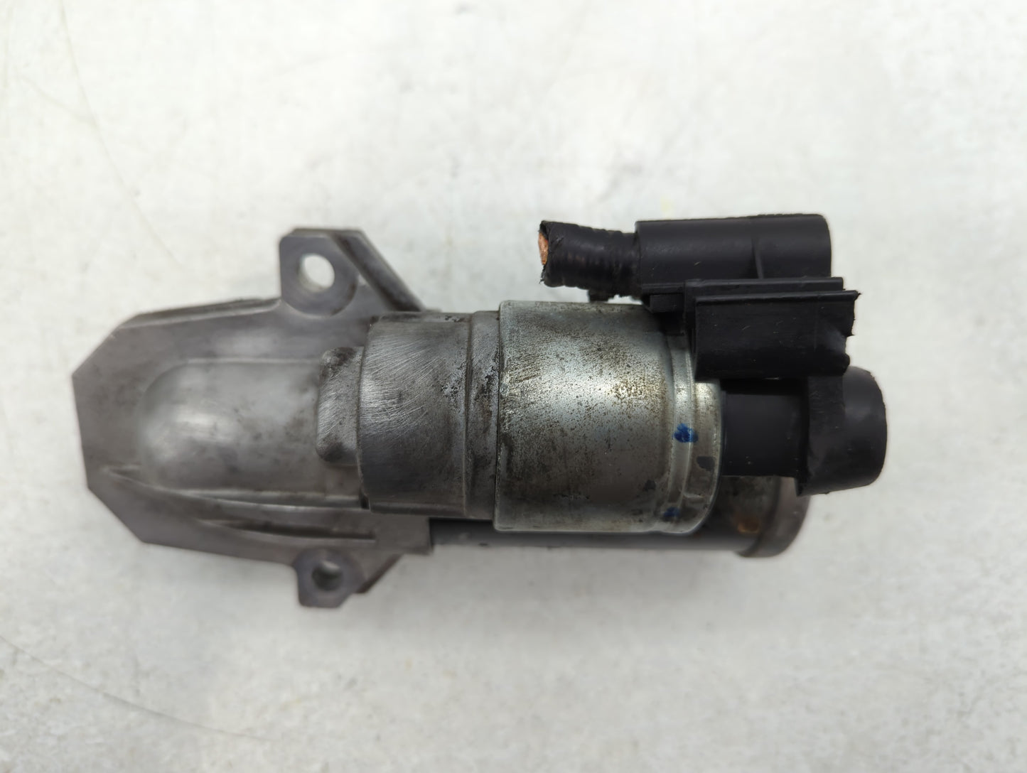 2019-2020 Ford Edge Car Starter Motor Solenoid OEM P/N:K2GT-11000-BB Fits Fits 2019 2020 2021 2022 OEM Used Auto Parts - Oem