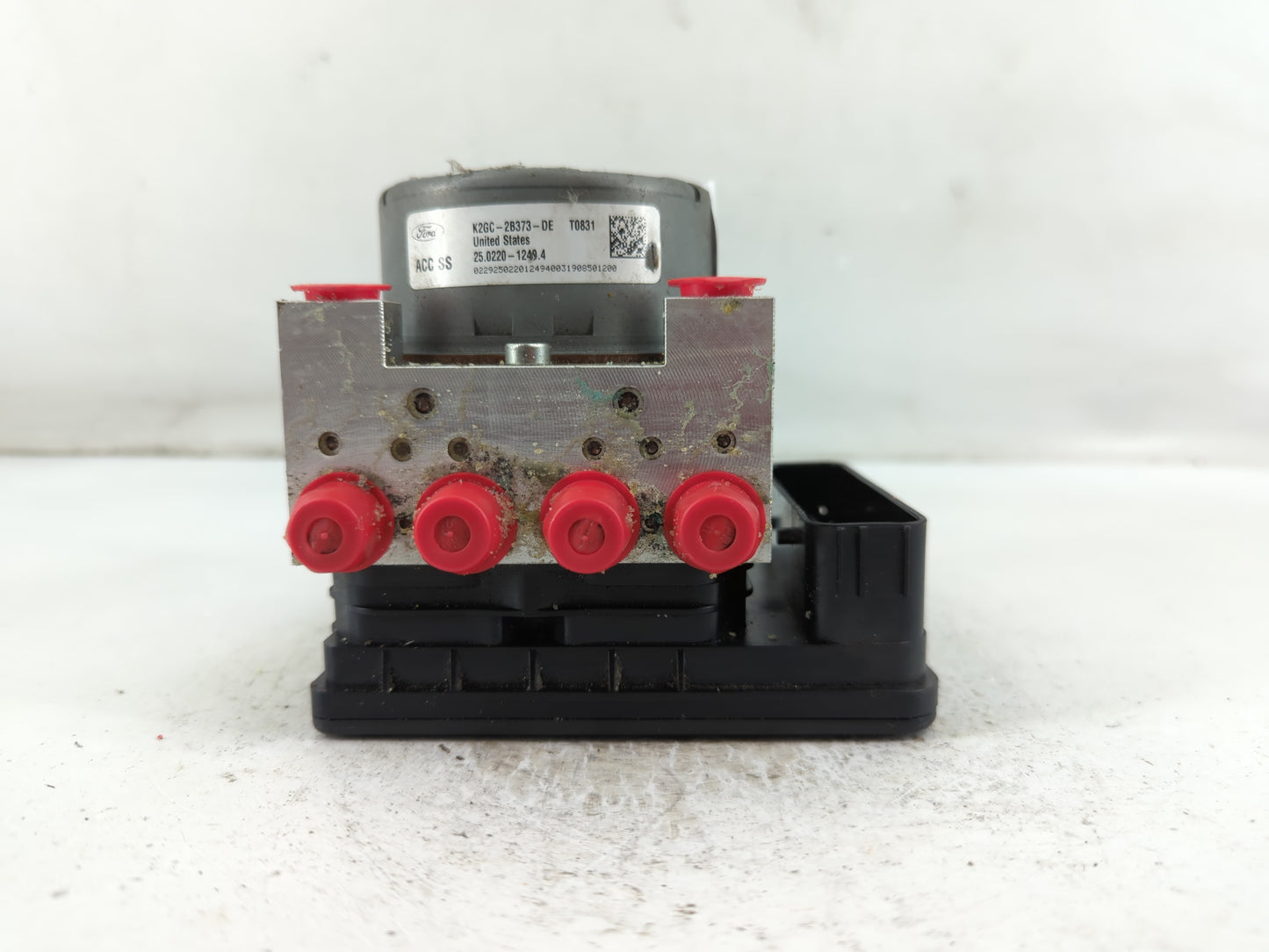 2019-2020 Ford Edge ABS Pump Control Module Replacement P/N:K2GC-2B373-DE Fits Fits 2019 2020 OEM Used Auto Parts - Oemuseda