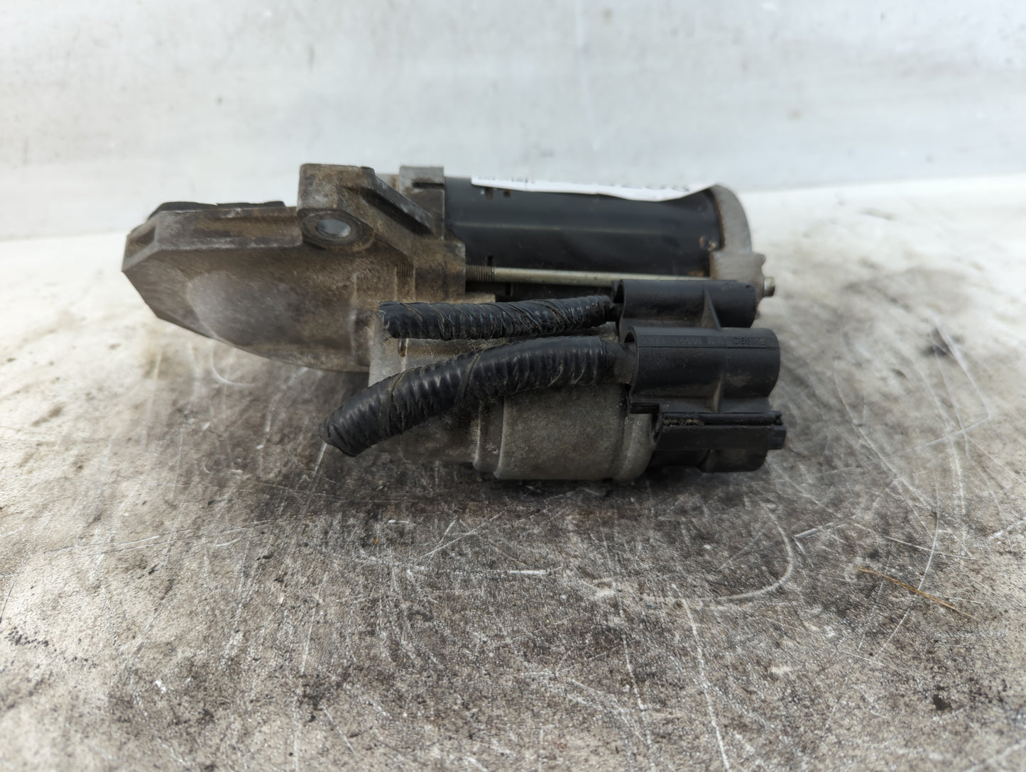2019-2020 Ford Edge Car Starter Motor Solenoid OEM P/N:K2GT-11000-BB Fits Fits 2019 2020 2021 2022 OEM Used Auto Parts - Oem