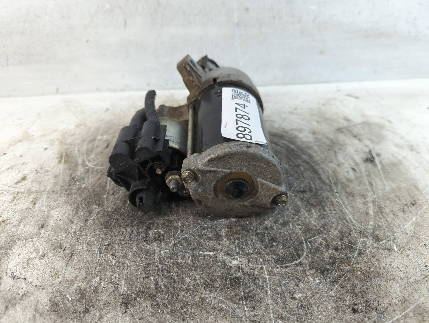 2019-2020 Ford Edge Car Starter Motor Solenoid OEM P/N:K2GT-11000-BB Fits Fits 2019 2020 2021 2022 OEM Used Auto Parts - Oem