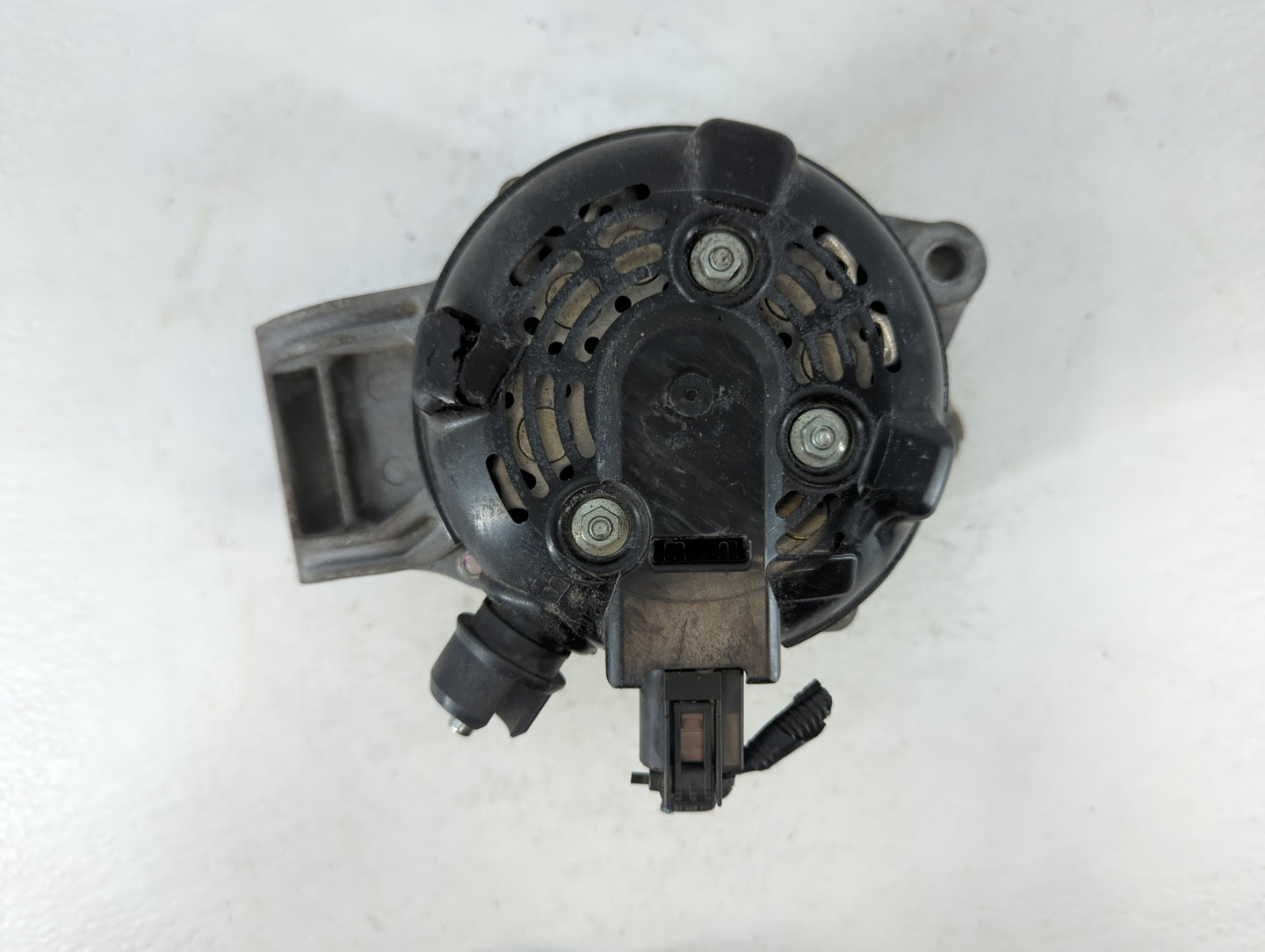 2013-2019 Ford Escape Alternator Replacement Generator Charging Assembly Engine OEM P/N:CJ5T-10300-BB Fits OEM Used Auto Par