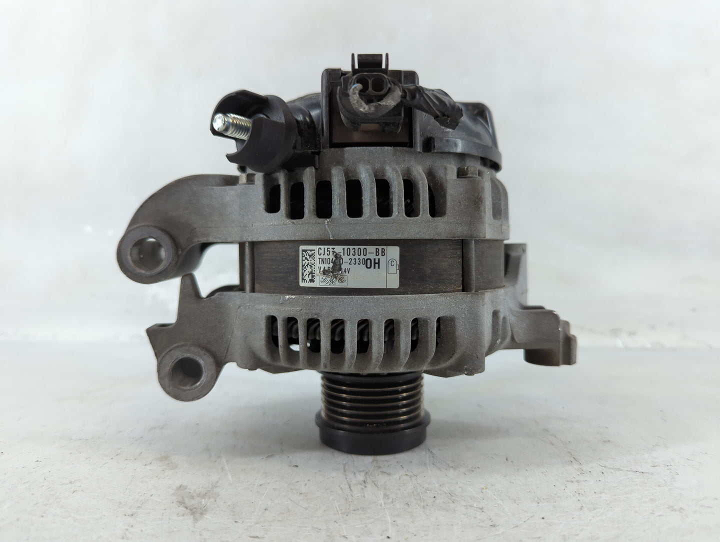 2013-2019 Ford Escape Alternator Replacement Generator Charging Assembly Engine OEM P/N:CJ5T-10300-BB Fits OEM Used Auto Par