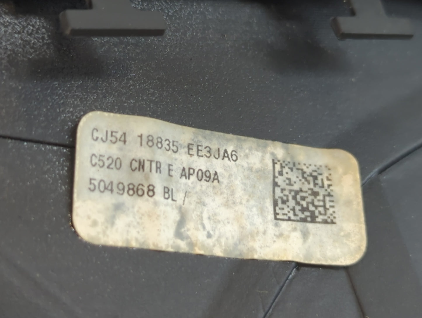 2017-2019 Ford Escape Radio AM FM Cd Player Receiver Replacement P/N:CJ54 18835 EE3 Fits Fits 2017 2018 2019 OEM Used Auto P