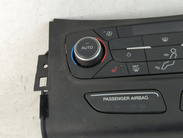 2018-2019 Ford Escape Climate Control Module Temperature AC/Heater Replacement P/N:GJ5T-18C612-CK Fits Fits 2018 2019 OEM Used Auto Parts