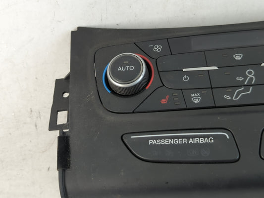 2018-2019 Ford Escape Climate Control Module Temperature AC/Heater Replacement P/N:GJ5T-18C612-CK Fits Fits 2018 2019 OEM Used Auto Parts