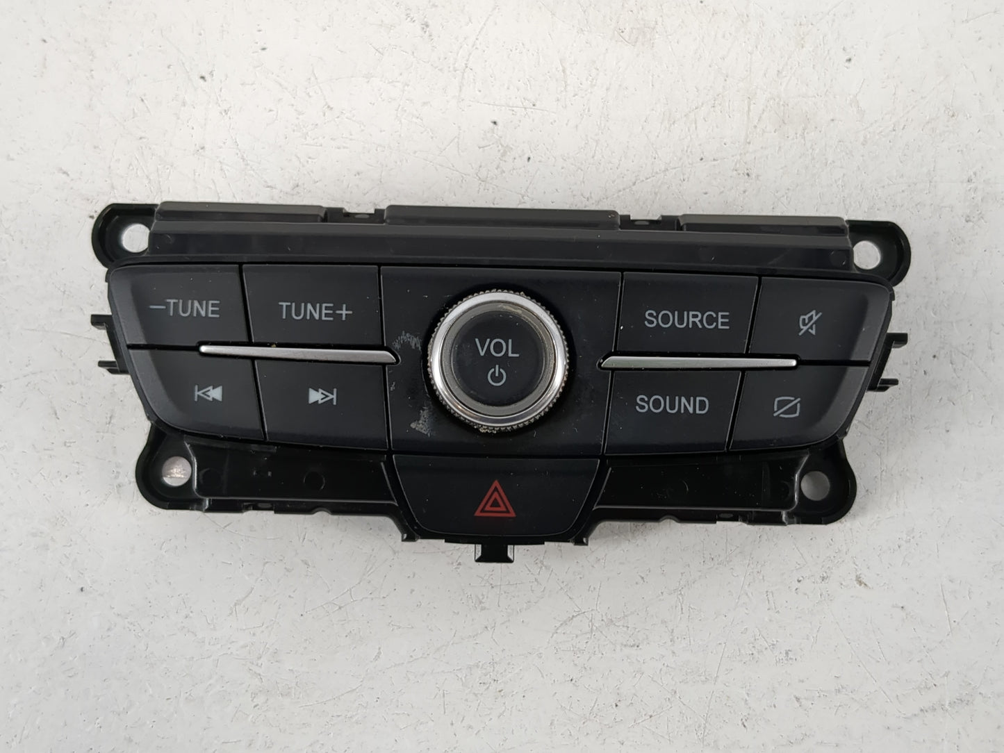 2017-2019 Ford Escape Radio AM FM Cd Player Receiver Replacement P/N:JJ5T 18K811 HA Fits Fits 2017 2018 2019 OEM Used Auto P