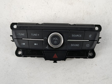 2017-2019 Ford Escape Radio AM FM Cd Player Receiver Replacement P/N:JJ5T 18K811 HA Fits Fits 2017 2018 2019 OEM Used Auto P