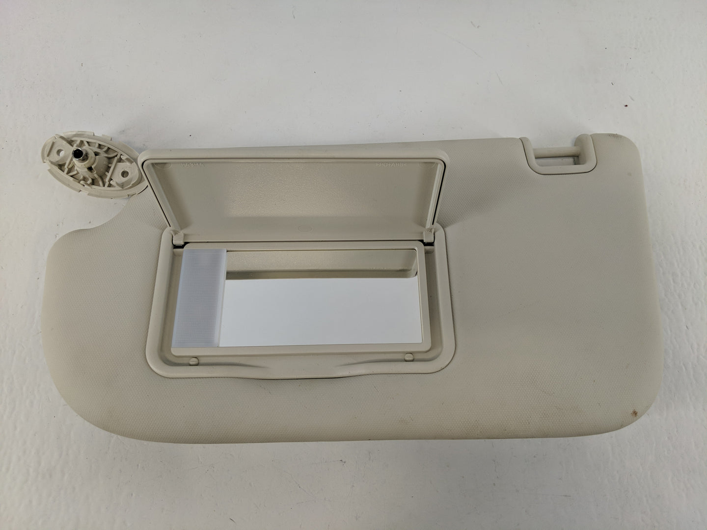 2013-2019 Ford Escape Sun Visor Shade Replacement Driver Left Mirror Fits Fits 2013 2014 2015 2016 2017 2018 2019 OEM Used A