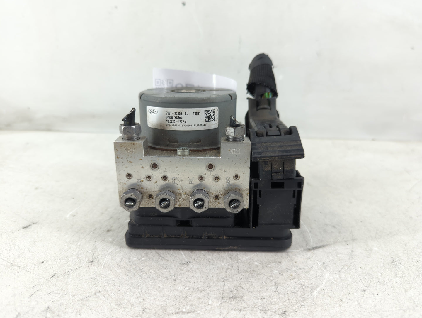 2017-2019 Ford Escape ABS Pump Control Module Replacement P/N:GV61-2C405-CL Fits Fits 2017 2018 2019 OEM Used Auto Parts - O