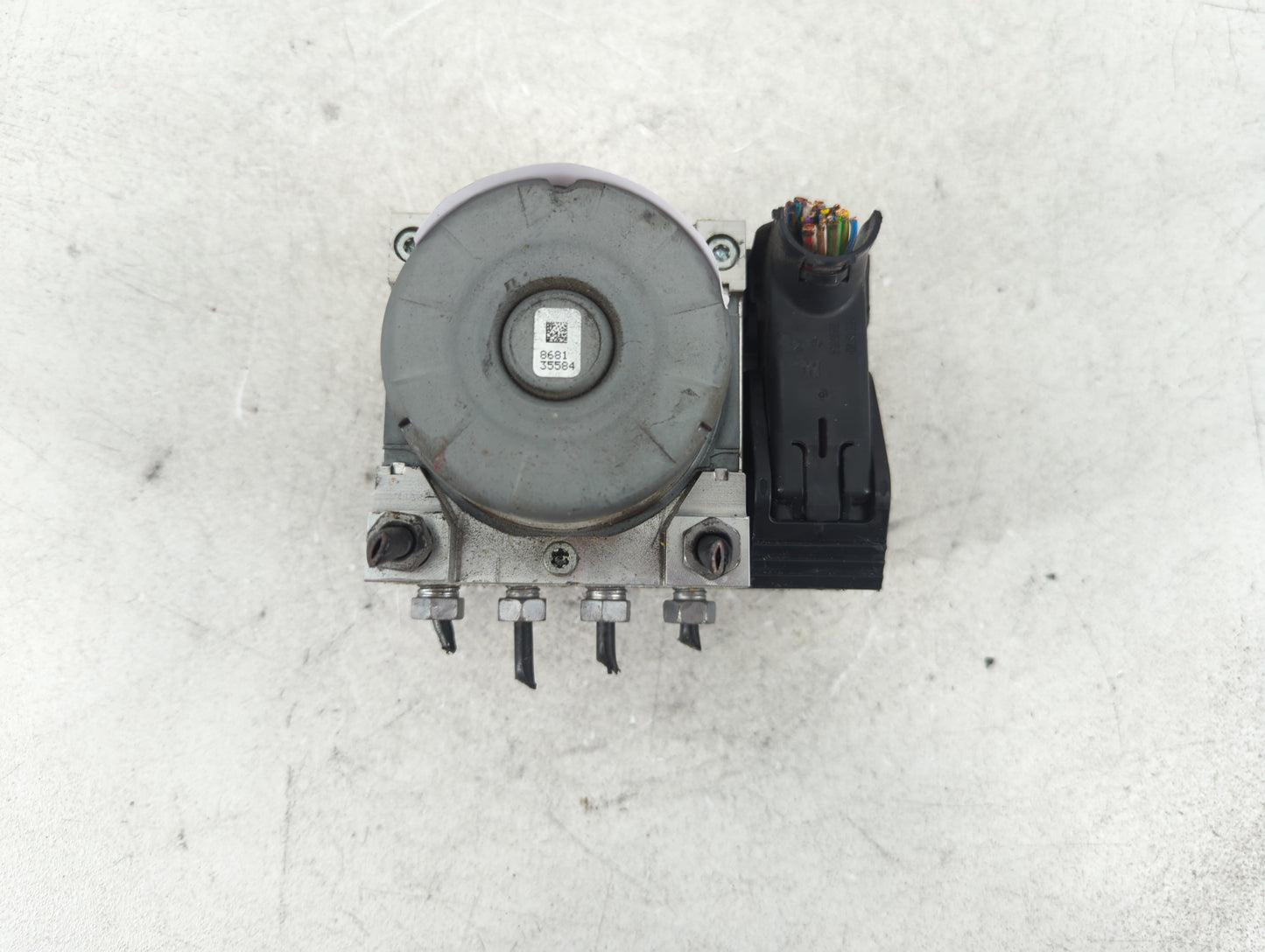 2017-2019 Ford Escape ABS Pump Control Module Replacement P/N:GV61-2C405-CL Fits Fits 2017 2018 2019 OEM Used Auto Parts - O