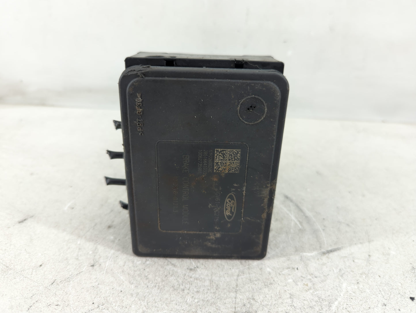 2017-2019 Ford Escape ABS Pump Control Module Replacement P/N:GV61-2C405-CL Fits Fits 2017 2018 2019 OEM Used Auto Parts - O
