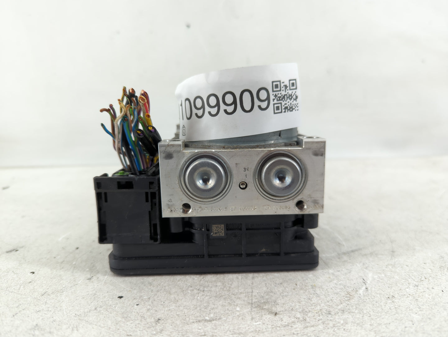 2017-2019 Ford Escape ABS Pump Control Module Replacement P/N:GV61-2C405-CL Fits Fits 2017 2018 2019 OEM Used Auto Parts - O