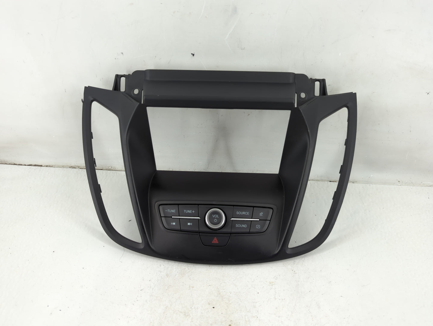 2017-2019 Ford Escape Radio AM FM Cd Player Receiver Replacement P/N:JJ5T 18K811 HA Fits Fits 2017 2018 2019 OEM Used Auto P