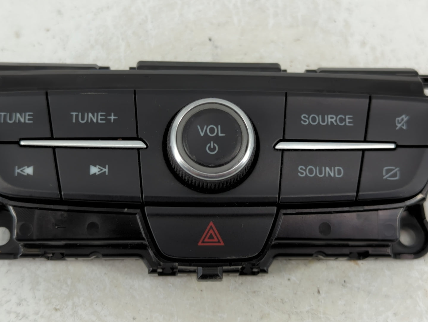 2017-2019 Ford Escape Radio AM FM Cd Player Receiver Replacement P/N:JJ5T-18K811 HA Fits Fits 2017 2018 2019 OEM Used Auto P