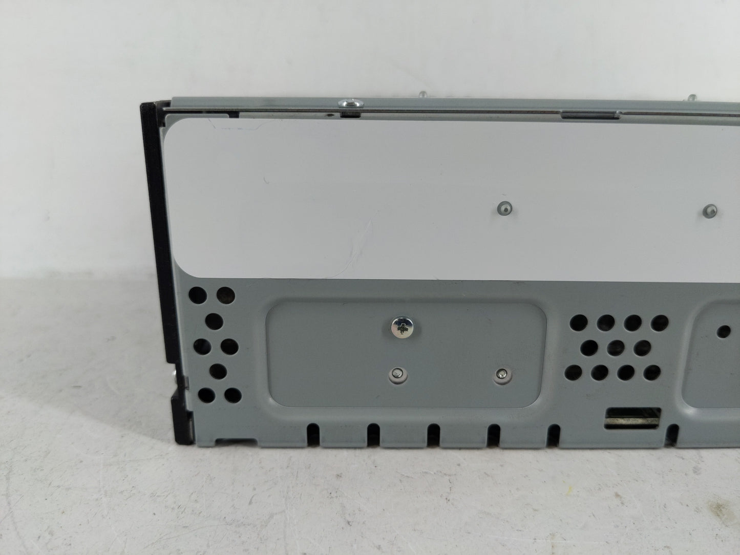 2019 Ford Escape Radio AM FM Cd Player Receiver Replacement P/N:GJ5T-19C107-KA Fits OEM Used Auto Parts - Oemusedautoparts1.