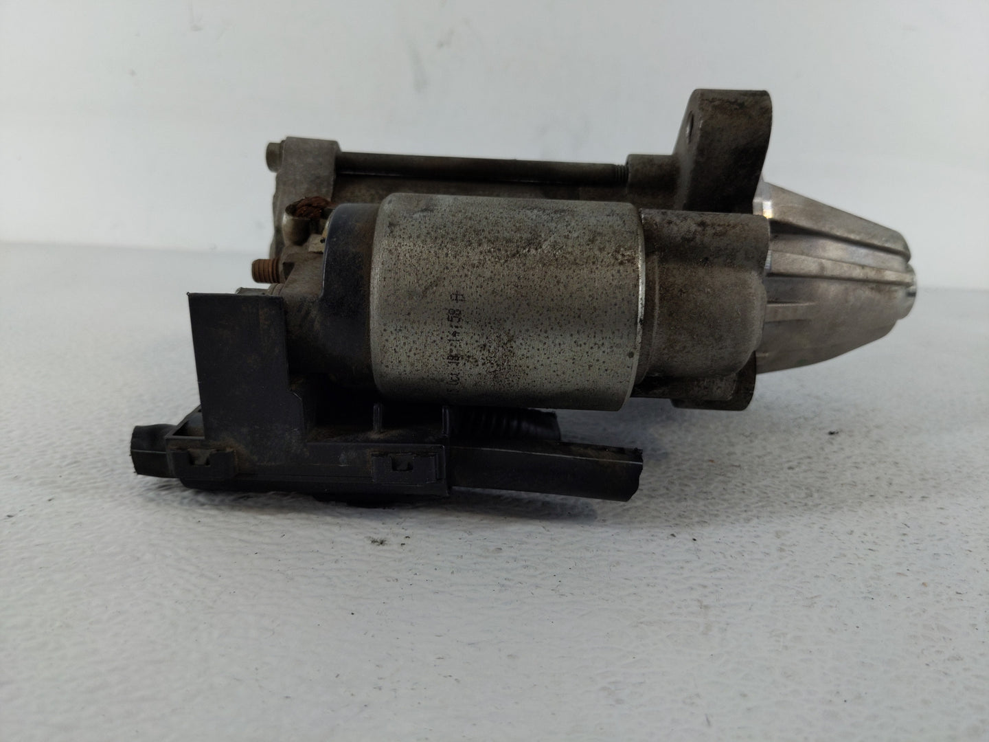 2017-2019 Ford Escape Car Starter Motor Solenoid OEM P/N:F1FT-11000-EB Fits Fits 2017 2018 2019 OEM Used Auto Parts - Oemuse