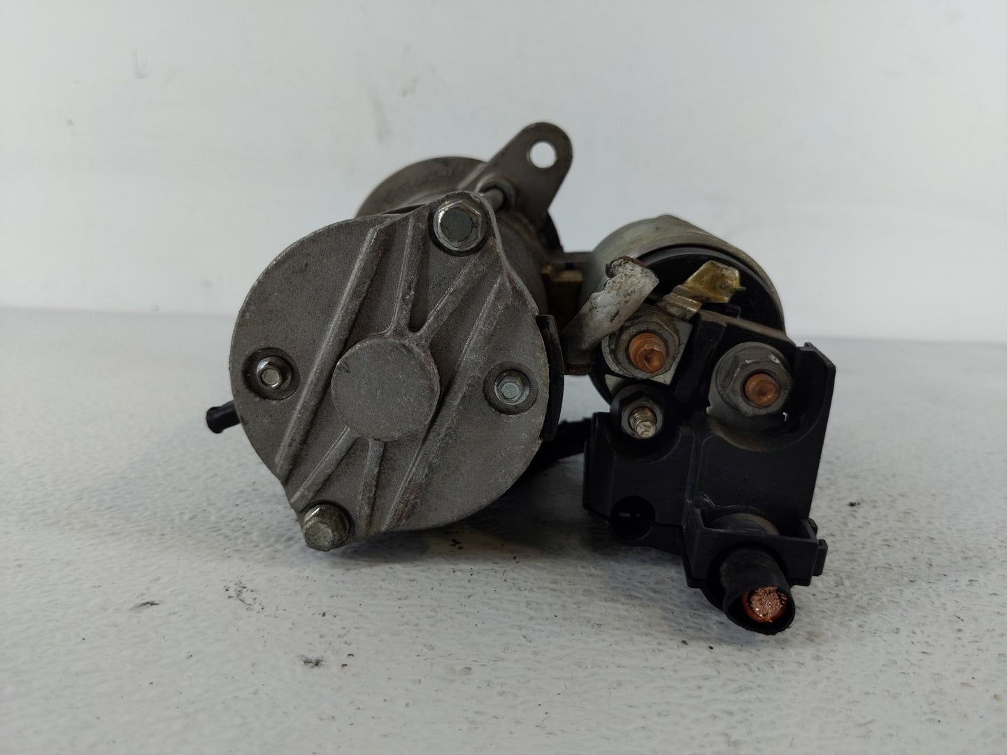 2017-2019 Ford Escape Car Starter Motor Solenoid OEM P/N:F1FT-11000-EB Fits Fits 2017 2018 2019 OEM Used Auto Parts - Oemuse