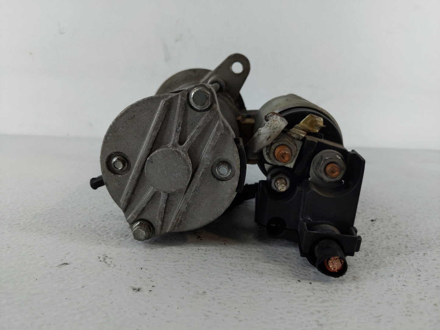 2017-2019 Ford Escape Car Starter Motor Solenoid OEM P/N:F1FT-11000-EB Fits Fits 2017 2018 2019 OEM Used Auto Parts - Oemuse