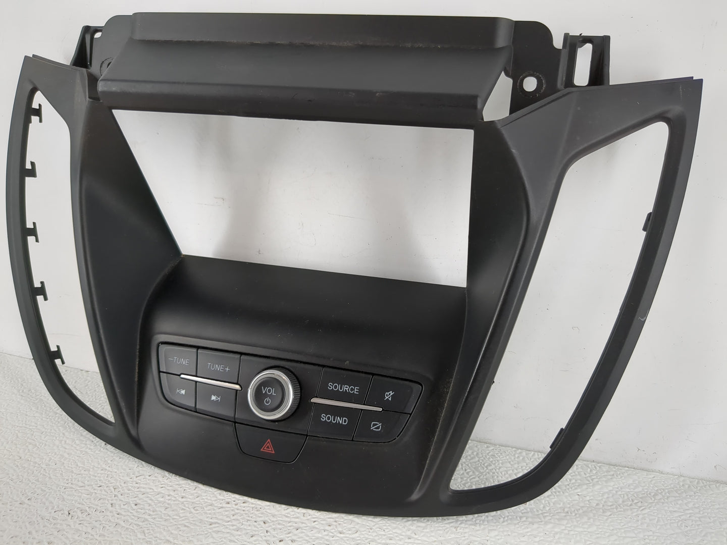2017-2019 Ford Escape Radio AM FM Cd Player Receiver Replacement P/N:JJ5T 18K811 HA Fits Fits 2017 2018 2019 OEM Used Auto P