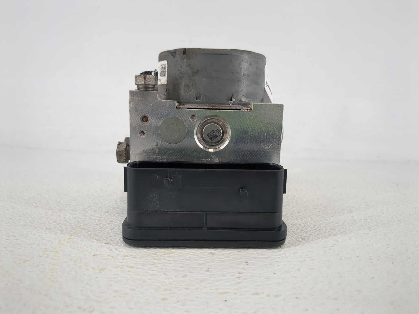 2017-2019 Ford Escape ABS Pump Control Module Replacement P/N:GV61-2C405-CL Fits Fits 2017 2018 2019 OEM Used Auto Parts - O