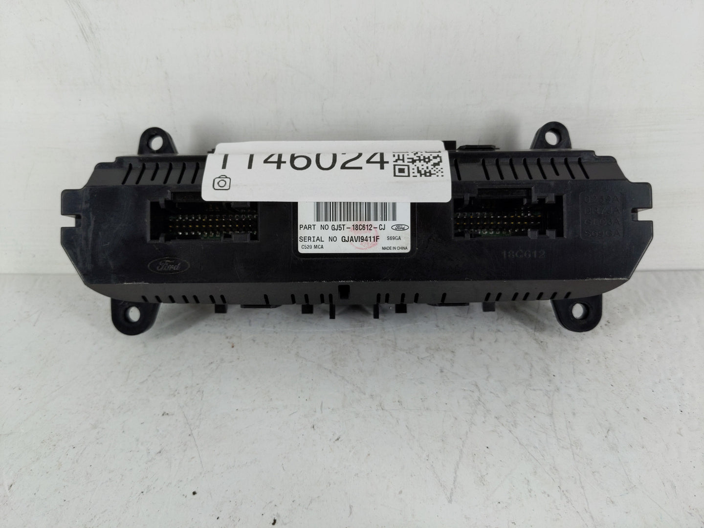 2018-2019 Ford Escape Climate Control Module Temperature AC/Heater Replacement P/N:GJ5T-18C612-CJ Fits Fits 2018 2019 OEM Us