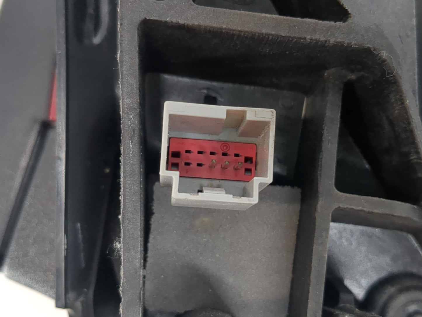 2017-2019 Ford Escape Passenger Side View Mirror - Right Door Mirror OEM Used - Oemusedautoparts1.com