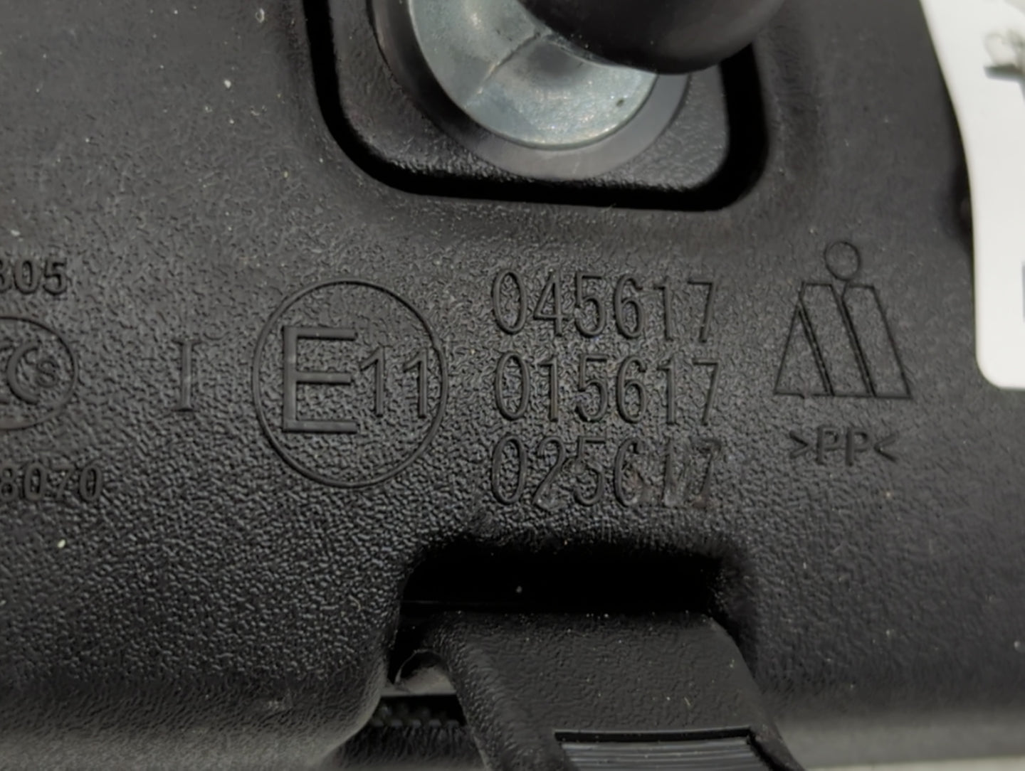 2017-2019 Ford Escape Interior Rear View Mirror Replacement OEM P/N:E11015617 E11045617 Fits Fits 2015 2016 2017 2018 2019 O