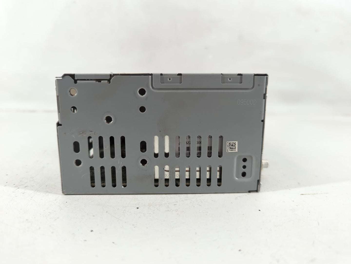 2019 Ford Escape Radio AM FM Cd Player Receiver Replacement P/N:CQ-RJ38N54M Fits OEM Used Auto Parts - Oemusedautoparts1.com