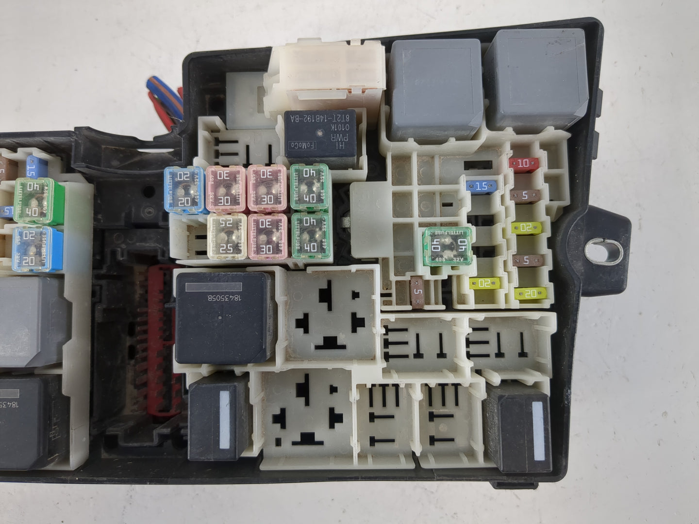 2019 Ford Escape Fusebox Fuse Box Panel Relay Module P/N:AV6T-14A142-AB Fits OEM Used Auto Parts - Oemusedautoparts1.com