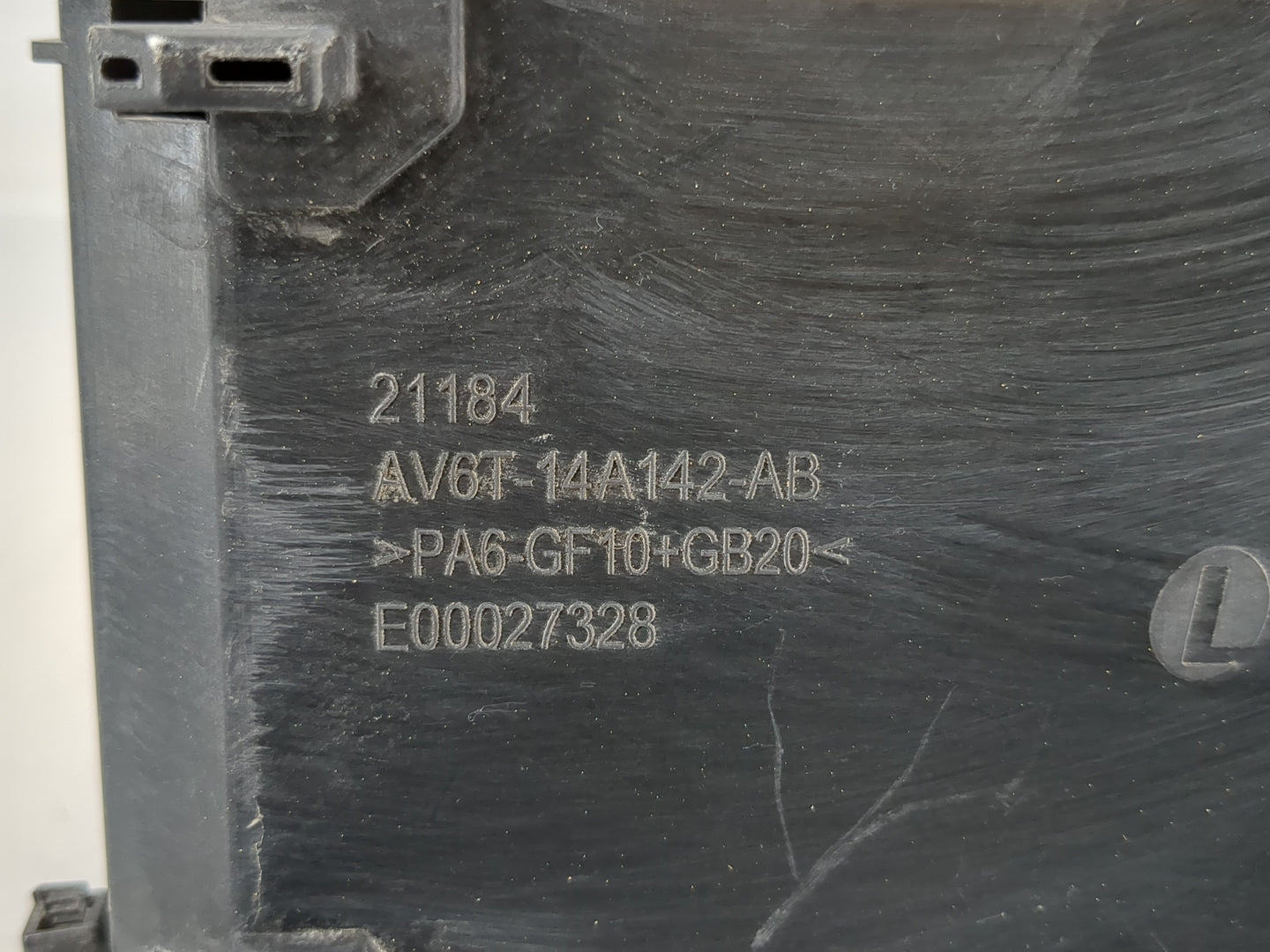 2019 Ford Escape Fusebox Fuse Box Panel Relay Module P/N:AV6T-14A142-AB Fits OEM Used Auto Parts - Oemusedautoparts1.com