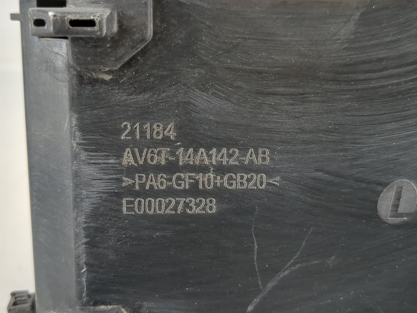 2019 Ford Escape Fusebox Fuse Box Panel Relay Module P/N:AV6T-14A142-AB Fits OEM Used Auto Parts - Oemusedautoparts1.com