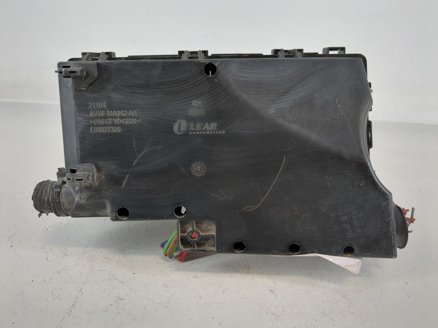 2019 Ford Escape Fusebox Fuse Box Panel Relay Module P/N:AV6T-14A142-AB Fits OEM Used Auto Parts - Oemusedautoparts1.com