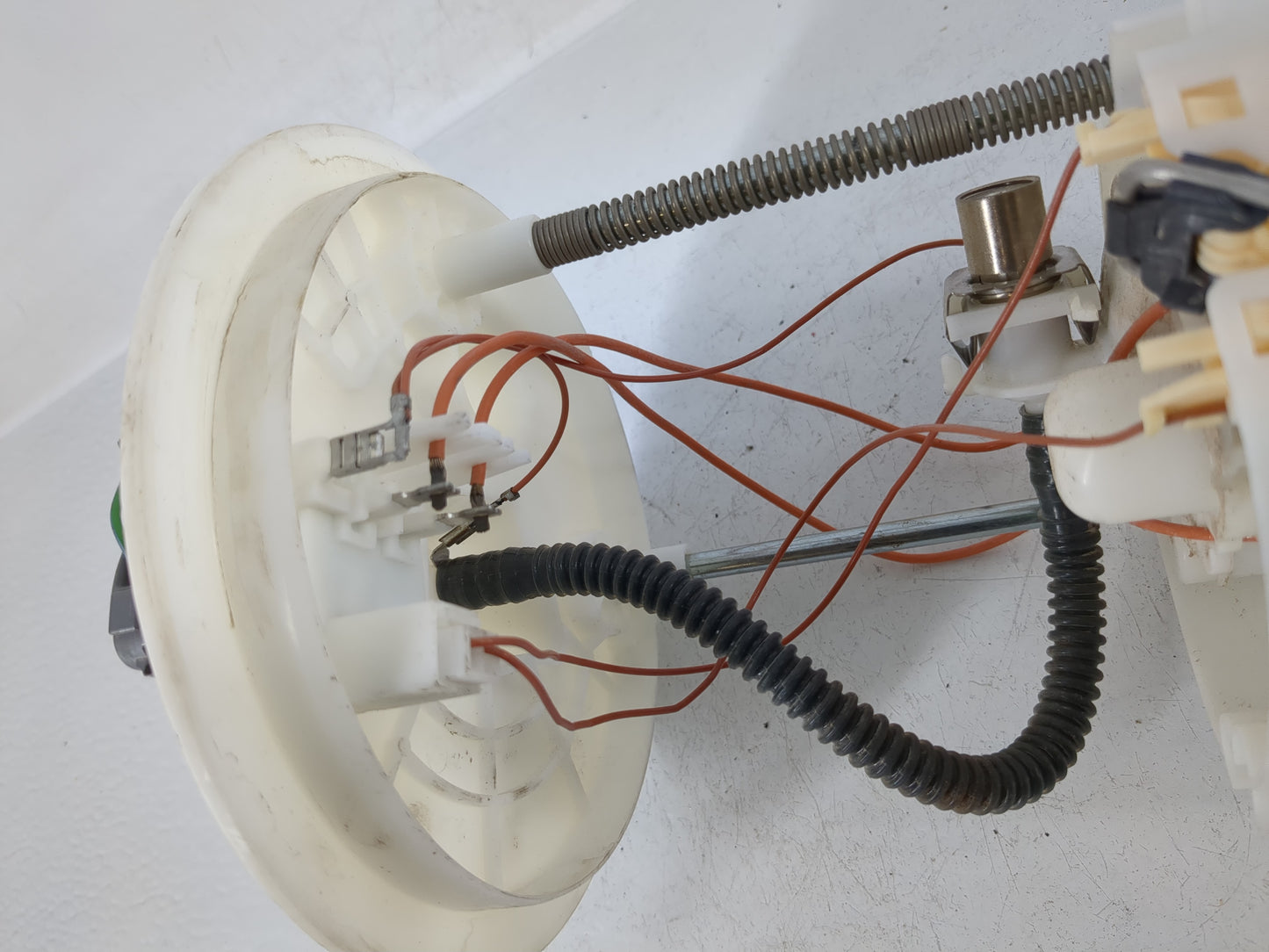 2017-2019 Ford Escape Electrical Gas Fuel Pump Assembly - Oemusedautoparts1.com