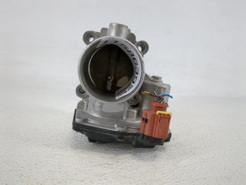 2017-2019 Ford Escape Throttle Body P/N:DS7G-9F991-CA Fits Fits 2014 2015 2016 2017 2018 2019 2020 OEM Used Auto Parts - Oem