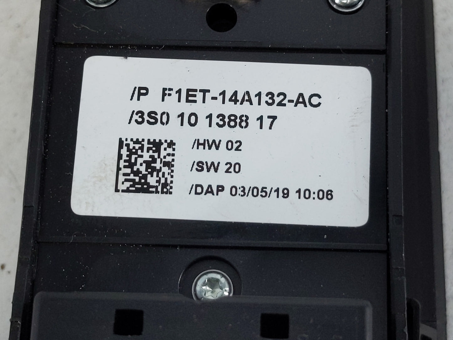 2017-2019 Ford Escape Master Power Window Switch Replacement Driver Side Left P/N:F1ET-14A132-AC Fits OEM Used Auto Parts - 