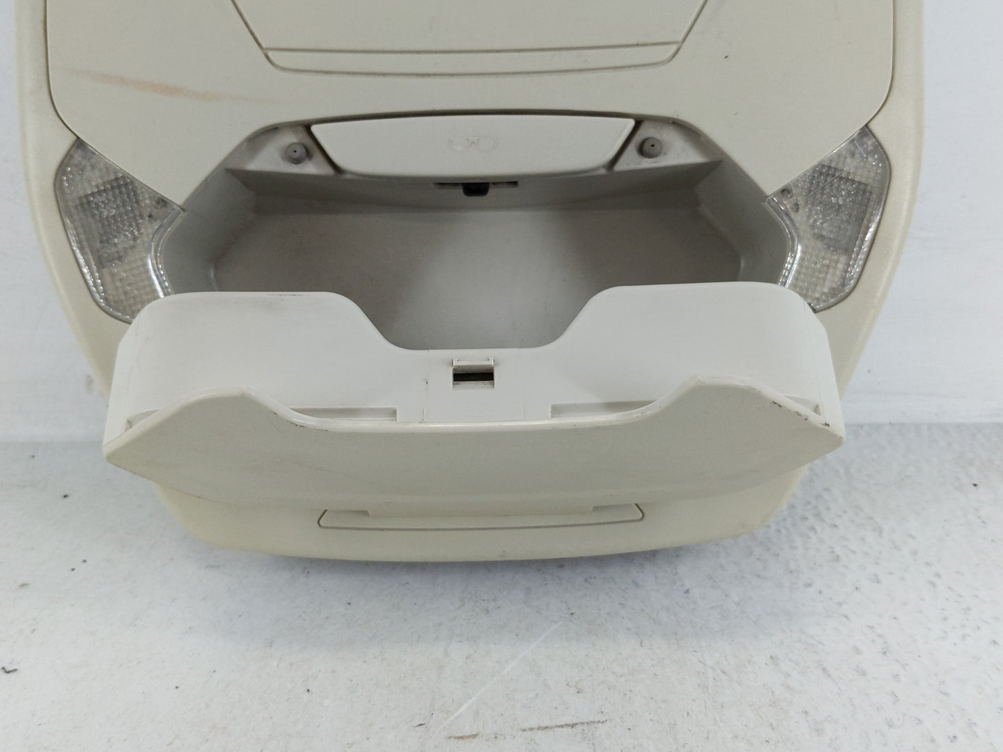 2019 Ford Escape Overhead Roof Console - Oemusedautoparts1.com