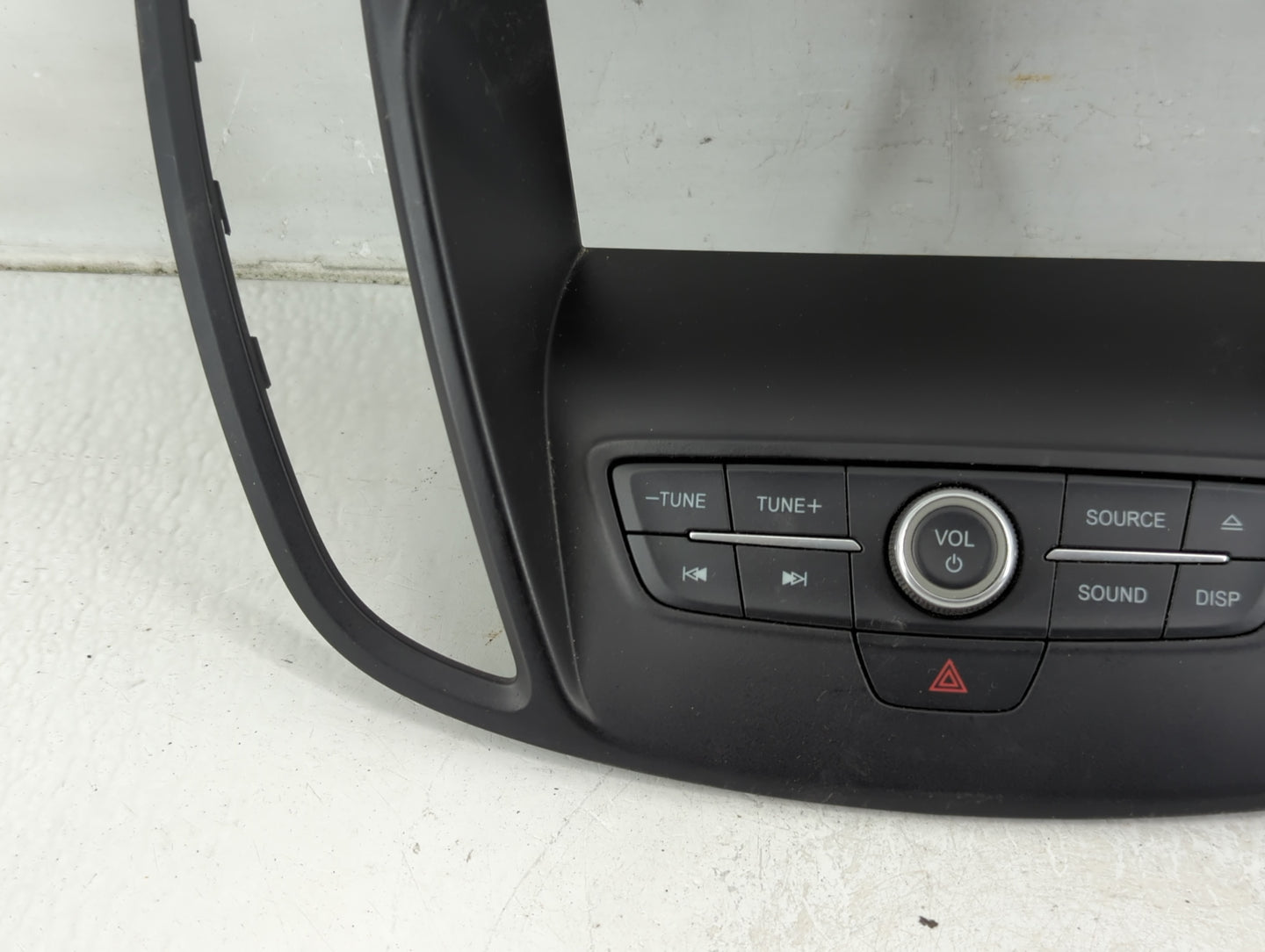 2017-2019 Ford Escape Radio AM FM Cd Player Receiver Replacement P/N:JJ5T 18K811 HA Fits Fits 2017 2018 2019 OEM Used Auto P