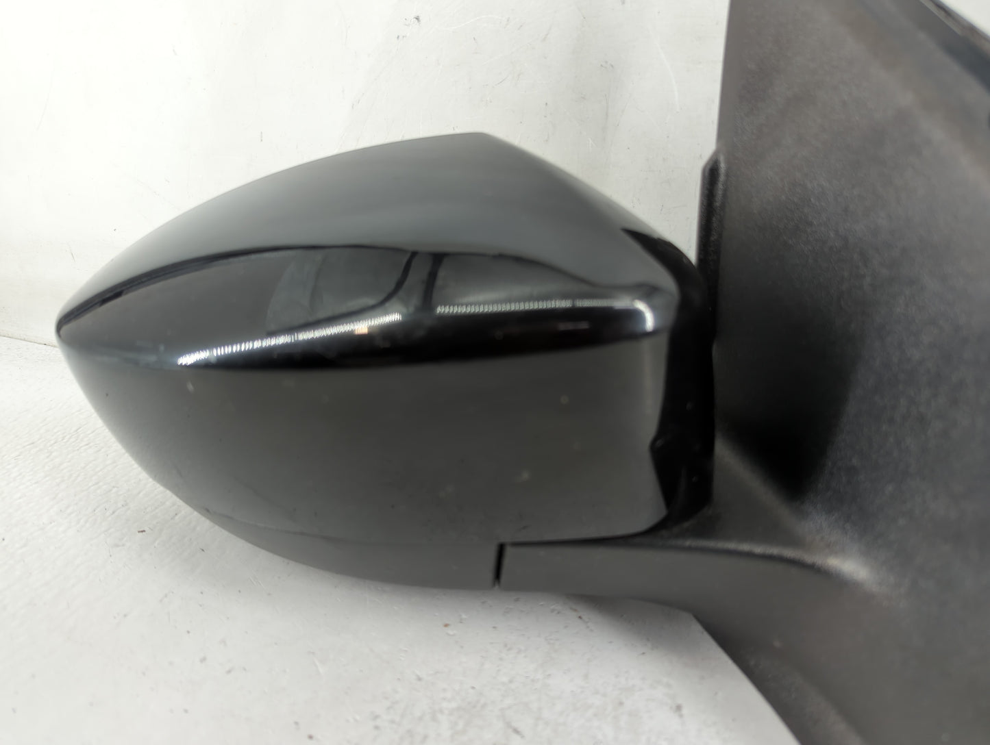 2017-2019 Ford Escape Passenger Side View Mirror - Right Door Mirror OEM Used - Oemusedautoparts1.com