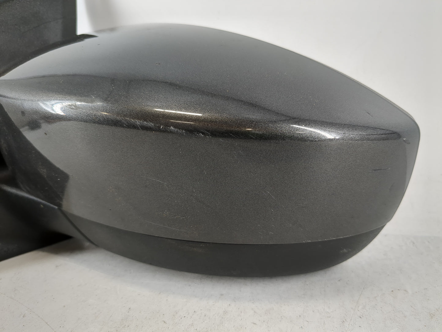 2017-2019 Ford Escape Driver Side View Mirror - Left Door Mirror OEM Used - Oemusedautoparts1.com
