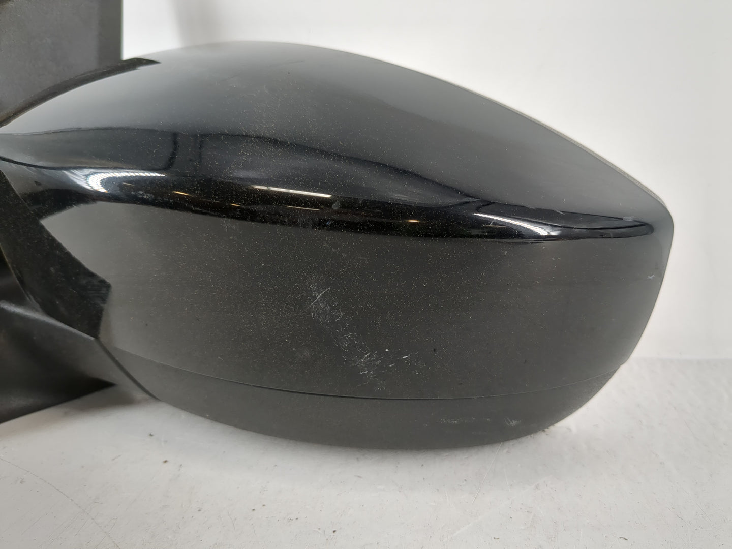2017-2019 Ford Escape Driver Side View Mirror - Left Door Mirror OEM Used - Oemusedautoparts1.com