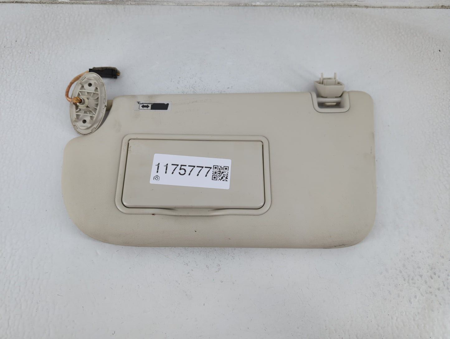 2013-2019 Ford Escape Sun Visor Shade Replacement Driver Left Mirror Fits Fits 2013 2014 2015 2016 2017 2018 2019 OEM Used A