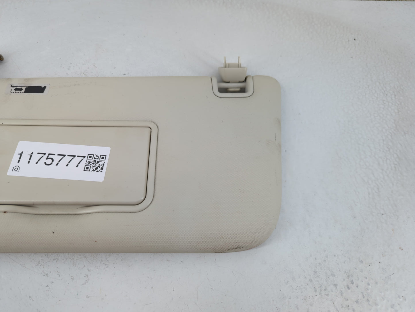 2013-2019 Ford Escape Sun Visor Shade Replacement Driver Left Mirror Fits Fits 2013 2014 2015 2016 2017 2018 2019 OEM Used A