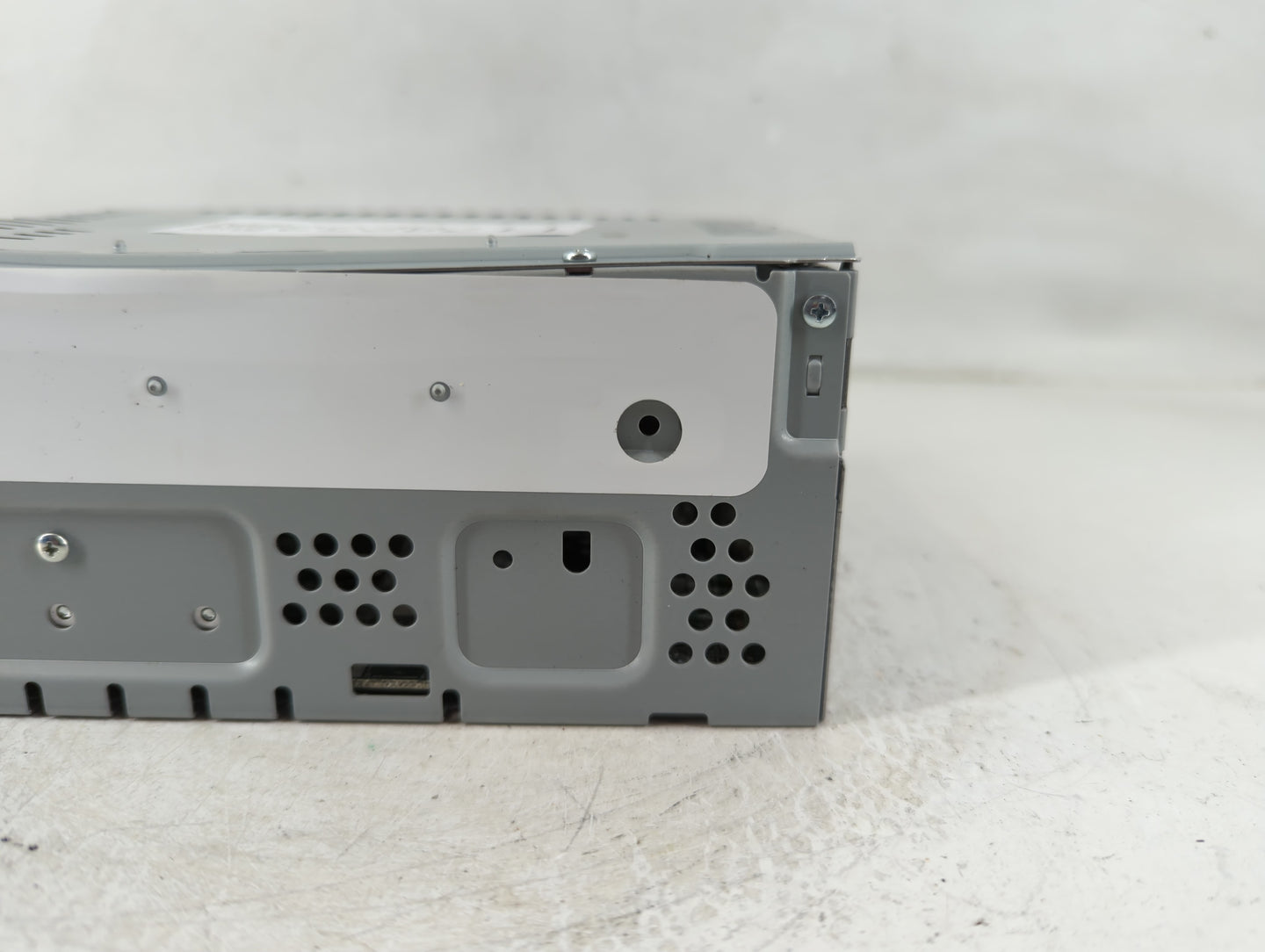 2017-2019 Ford Escape Radio AM FM Cd Player Receiver Replacement Fits Fits 2017 2018 2019 OEM Used Auto Parts - Oemusedautop
